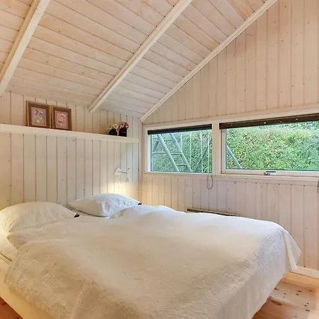 Aulis - 230m From The Sea By Interhome *