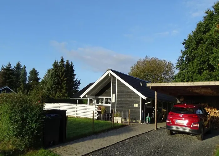 Aulis - 230m From The Sea By Interhome